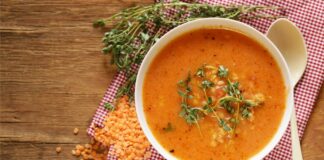 Rote Linsensuppe für deine Wechseljahre Rezept Linsensuppe