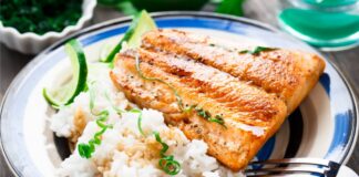 Gegrillter Lachs mit Gemüse & Vollkornreis Rezept gegrillter Lachs mit Gemüse & Reis